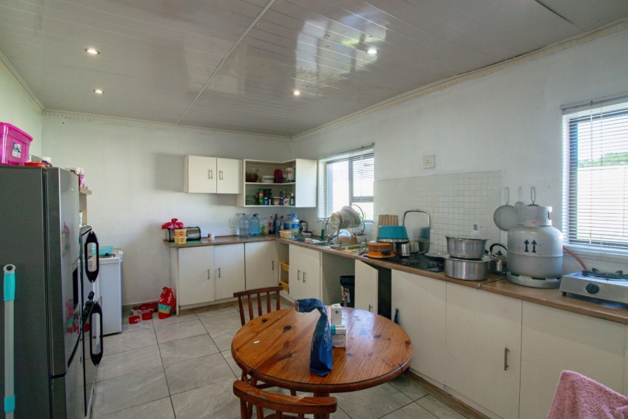 11 Bedroom Property for Sale in Beacon Bay Eastern Cape